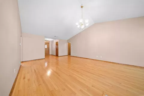 Living - 2012 Cherry Creek Cir, Bryant, AR 72022 photo 2 of 3
