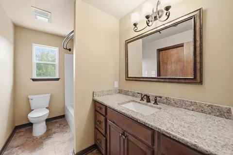 Bath - 43 Hidden Valley Dr, Conway, AR 72032 photo 1 of 5