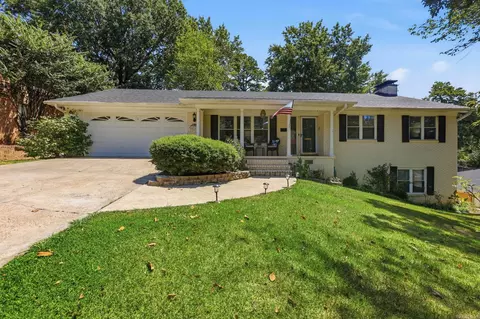 6 Lorna Dr, Little Rock, AR 72205