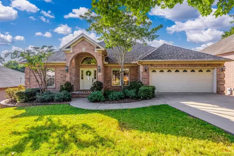 1701 Dorado Beach Dr, Little Rock, AR 72212