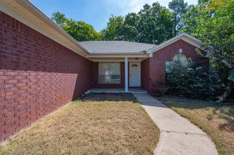 Exterior - 1019 Allyson Ave, Bryant, AR 72022 photo 2 of 9