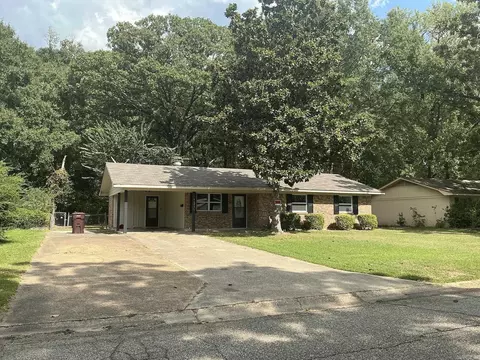 1111 Adams, Crossett, AR 71635