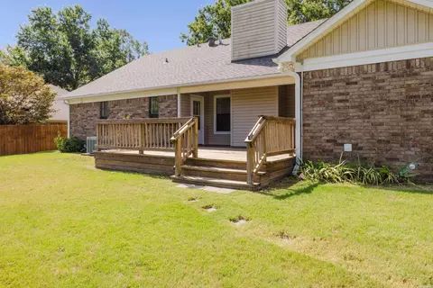 Exterior - 2004 N Fox Trl, Benton, AR 72019 photo 10 of 10