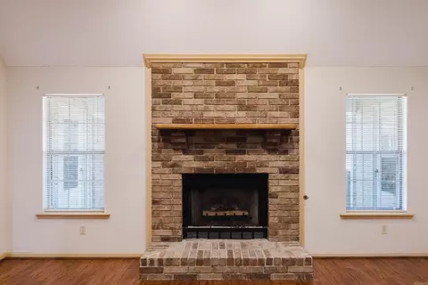 Living - 2004 N Fox Trl, Benton, AR 72019 photo 3 of 6