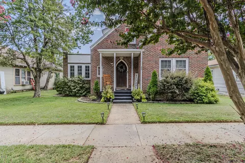 502 W Poplar St, Paragould, AR 72450