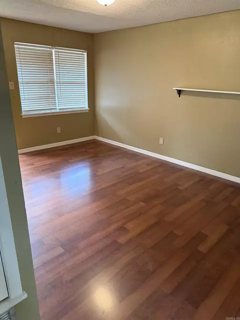 2609 S Taft St, Pine Bluff, AR 71603 photo 2