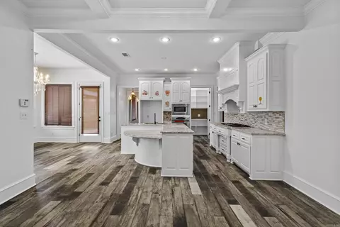 Kitchen - 603 Sedgefield Dr, Bryant, AR 72022 photo 2 of 3