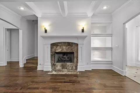 Living - 603 Sedgefield Dr, Bryant, AR 72022 photo 5 of 6