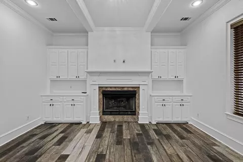 Living - 603 Sedgefield Dr, Bryant, AR 72022 photo 6 of 6