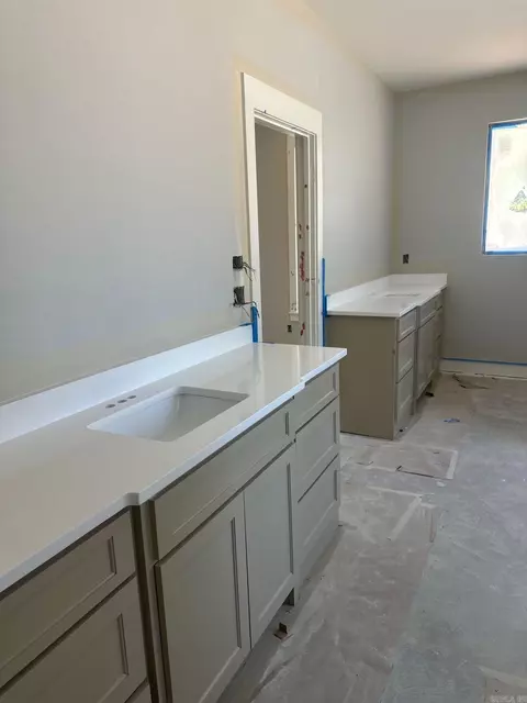 Bath - 9305 Zuber, Alexander, AR 72002 photo 1 of 4