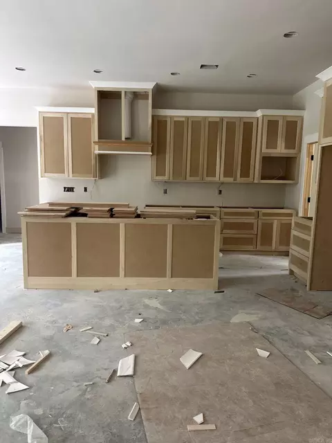 Kitchen - 9305 Zuber, Alexander, AR 72002 photo 2 of 2