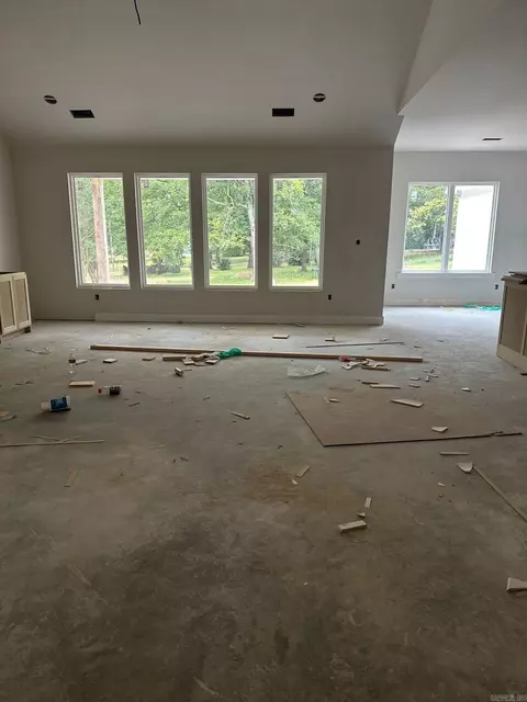 Living - 9305 Zuber, Alexander, AR 72002 photo 2 of 2
