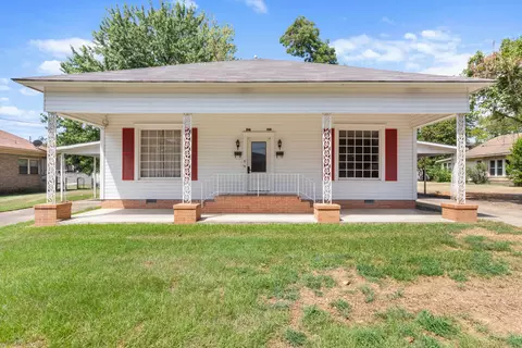 321 N 11th St #321 & 323, Arkadelphia, AR 71923