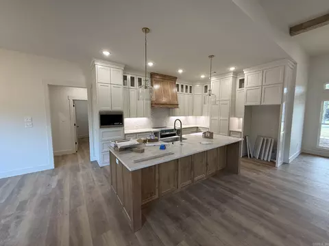Kitchen - 1 Grey Wolf Cv, Greenbrier, AR 72058 photo 3 of 4