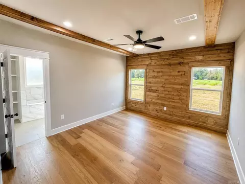 Bedroom - 6856 Detonti, Bauxite, AR 72011 photo 1 of 4