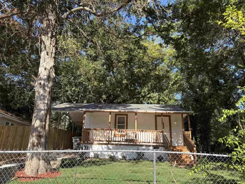 300 Brenda St, Hot Springs, AR 71913
