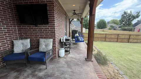 Exterior - 3622 Independence Dr, Bryant, AR 72022 photo 7 of 8