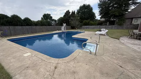 Exterior - 3622 Independence Dr, Bryant, AR 72022 photo 4 of 8