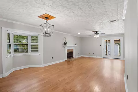 24 Brierwood Cir, Conway, AR 72034