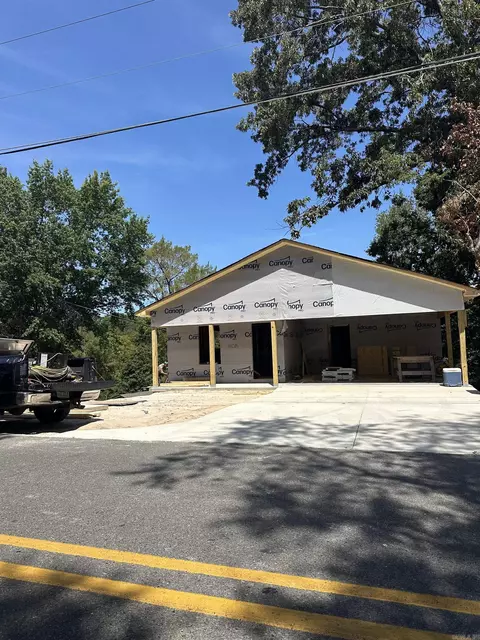 1108 Emory St, Hot Springs, AR 71913