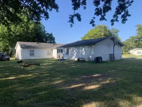 Exterior - 414 Leigh St, Ola, AR 72853 photo 4 of 5