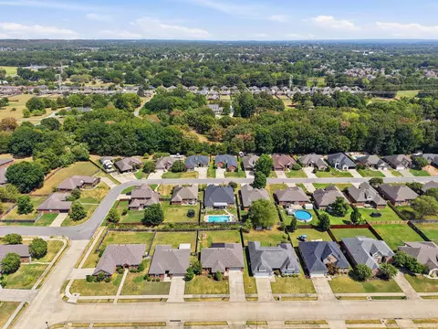 View/Area - 1160 Calloway Dr, Conway, AR 72034 photo 5 of 5
