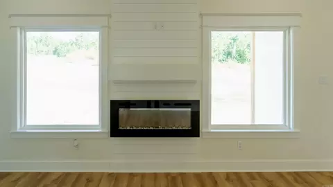 Living - 9762 E Sardis Rd, Mabelvale, AR 72103 photo 1 of 6