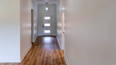 Entry Way - 9762 E Sardis Rd, Mabelvale, AR 72103 photo 4 of 5