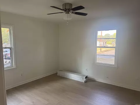 Bedroom - 2913 S Orlando, Pine Bluff, AR 71603 photo 3 of 5