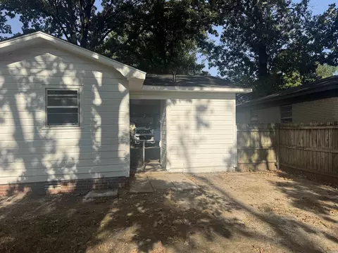 Exterior - 2913 S Orlando, Pine Bluff, AR 71603 photo 3 of 5