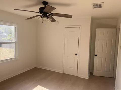 Bedroom - 2913 S Orlando, Pine Bluff, AR 71603 photo 1 of 5