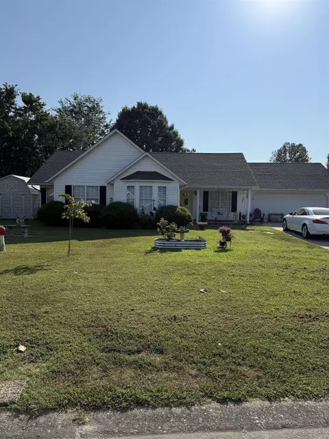 2603 S 18th St, Paragould, AR 72450