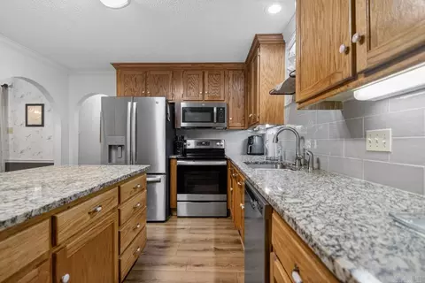Kitchen - 716 Hilltop Rd, Alexander, AR 72002 photo 2 of 3
