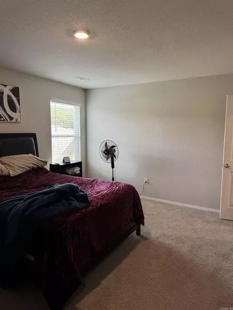 Bedroom - 27 Sun Drenched Trl, Conway, AR 72032 photo 2 of 3