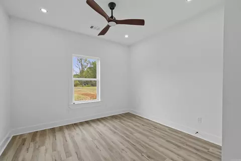 Bedroom - 11200 W Centennial Rd, Cabot, AR 72023 photo 2 of 7