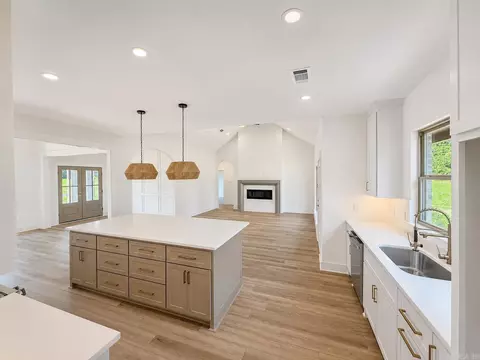 Kitchen - 20 Crescent Cv, Ward, AR 72176 photo 1 of 2