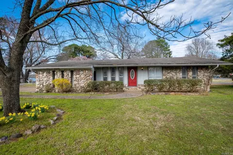 10 Yaqui Pl, Sherwood, AR 72120