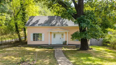 402 Pullman Ave, Hot Springs, AR 71901