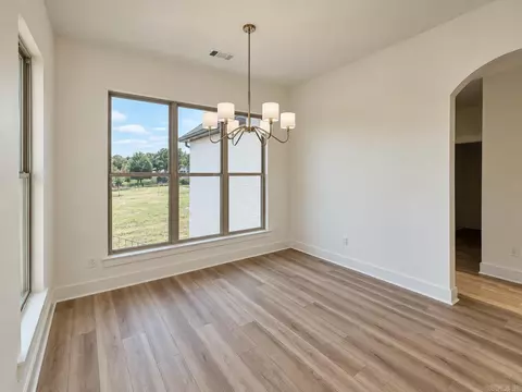 Dining - 1 Bella View Dr, Greenbrier, AR 72058 photo 1 of 1
