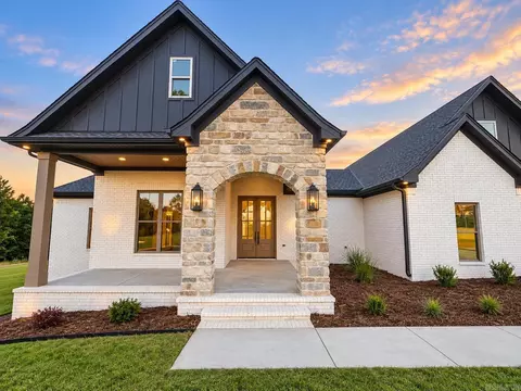 Exterior - 1 Bella View Dr, Greenbrier, AR 72058 photo 3 of 6