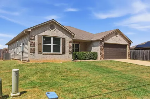Exterior - 9705 Zuber Rd, Alexander, AR 72002 photo 3 of 11
