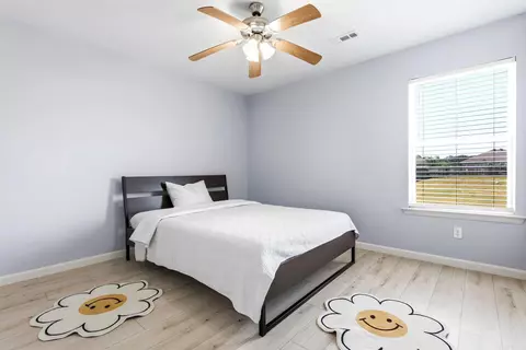 Bedroom - 9705 Zuber Rd, Alexander, AR 72002 photo 4 of 9