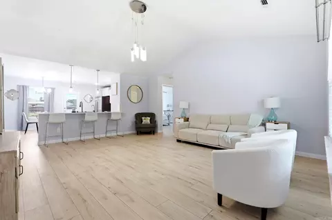 Living - 9705 Zuber Rd, Alexander, AR 72002 photo 1 of 3