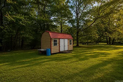 Exterior - 1282 Jenny Rd, Rockport, AR 72104 photo 7 of 16