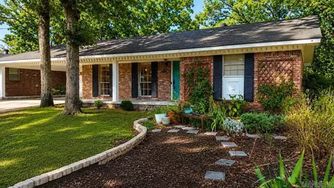 4410 Arlington Dr, North Little Rock, AR 72116