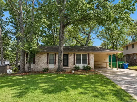 28 Sallisaw Cir, North Little Rock, AR 72116
