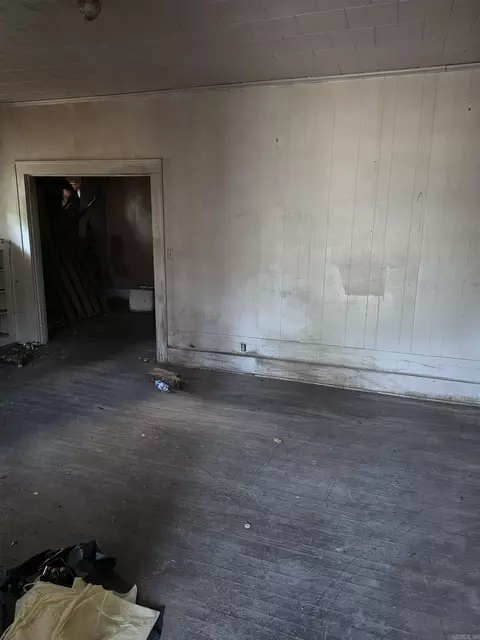 504 E 9th St, Smackover, AR 71762 photo 3