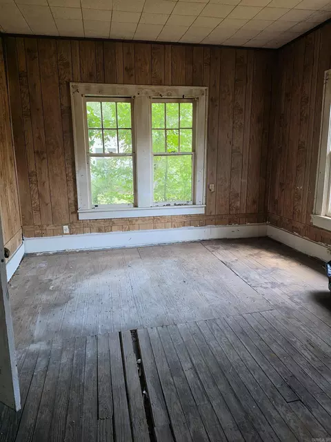 504 E 9th St, Smackover, AR 71762 photo 6