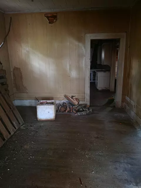 504 E 9th St, Smackover, AR 71762 photo 4