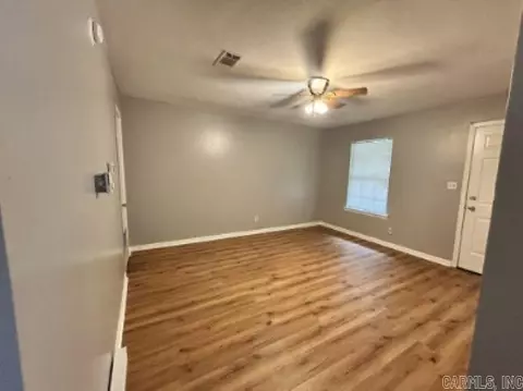 Living - 901 E 29th Ave, Pine Bluff, AR 71601 photo 1 of 1
